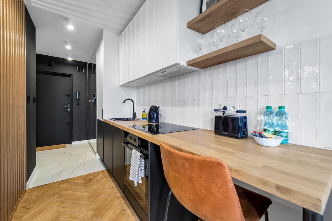 Park Sady Zoliborskie Modern Apartment Warsaw Exterior photo